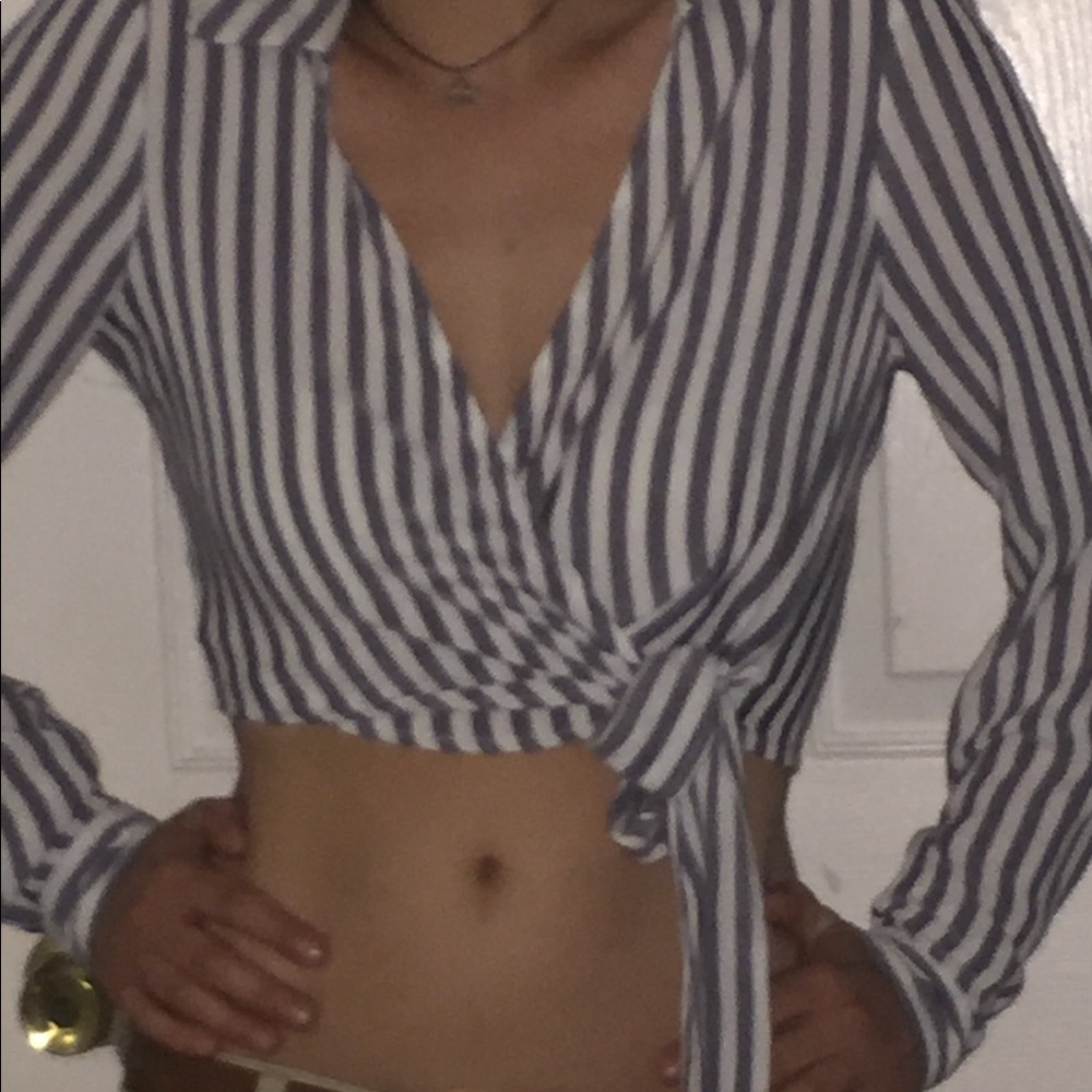 Bleuh Ciel top. Large Pirate!